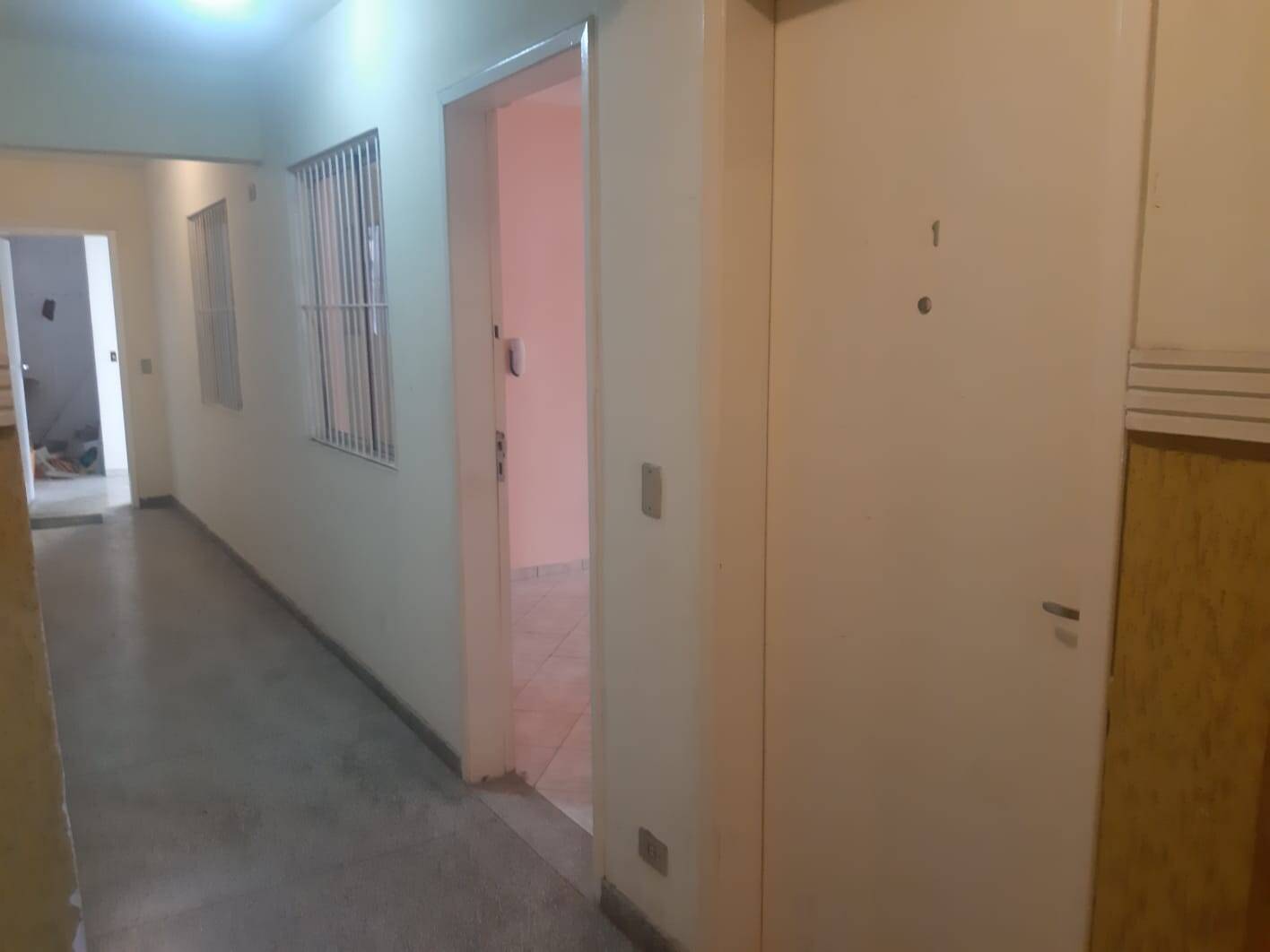 Apartamento para alugar com 1 quarto, 86m² - Foto 9