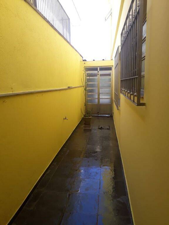 Casa à venda e aluguel com 3 quartos, 160m² - Foto 8