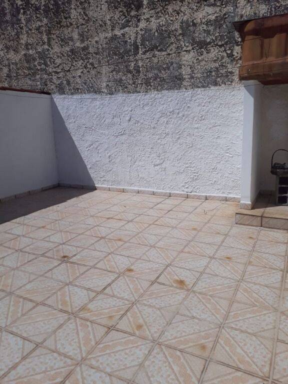 Casa à venda e aluguel com 3 quartos, 160m² - Foto 23