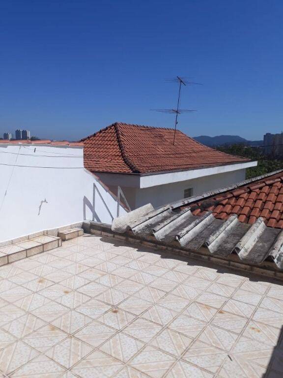 Casa à venda e aluguel com 3 quartos, 160m² - Foto 24