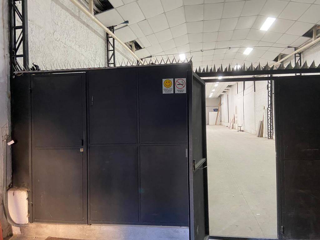 Depósito-Galpão-Armazém para alugar, 400m² - Foto 2