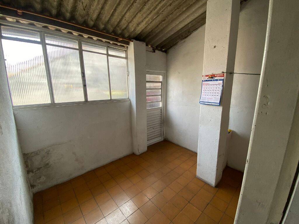 Casa, 5 quartos, 160 m² - Foto 1