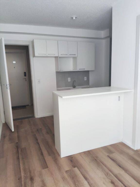 Apartamento para alugar com 2 quartos, 35m² - Foto 6