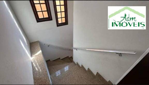 Sobrado, 4 quartos, 180 m² - Foto 2