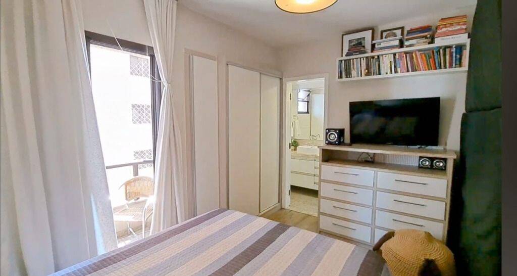 Apartamento à venda com 3 quartos, 161m² - Foto 8