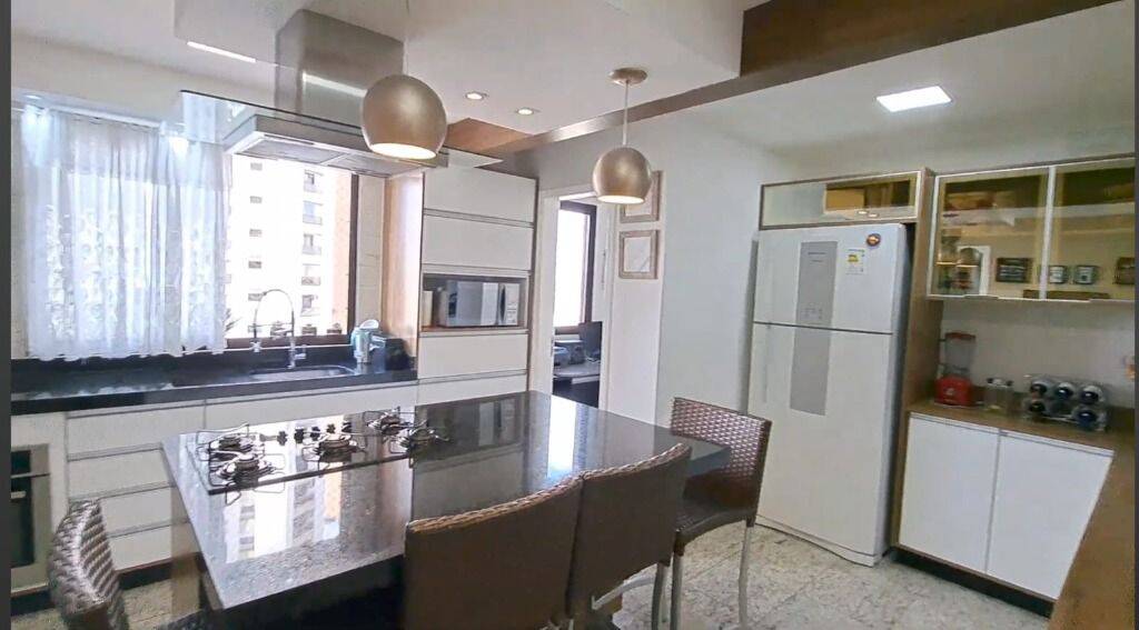 Apartamento à venda com 3 quartos, 161m² - Foto 16
