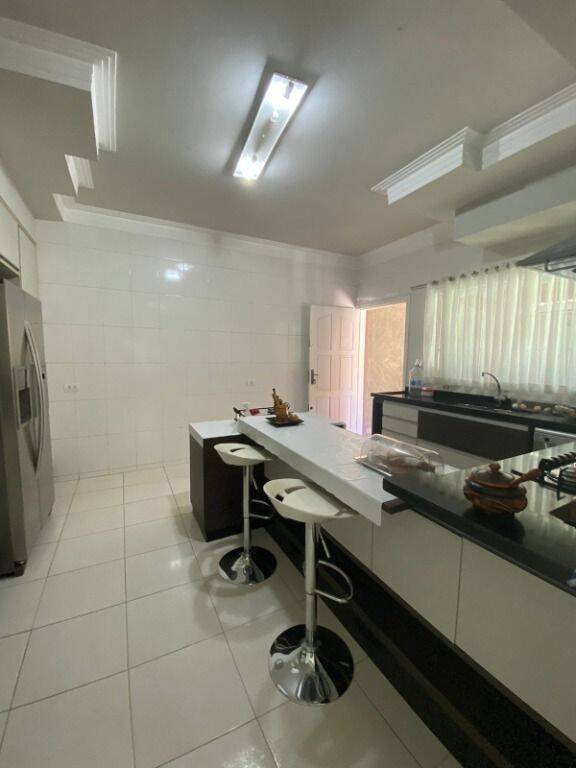 Casa, 3 quartos, 196 m² - Foto 22