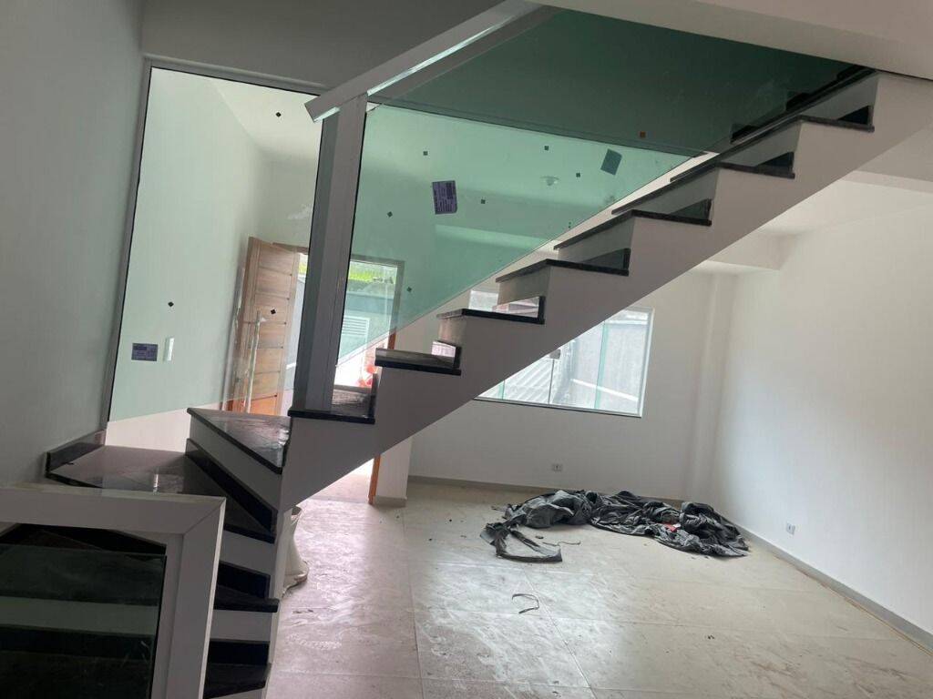 Casa à venda e aluguel com 3 quartos, 225m² - Foto 15