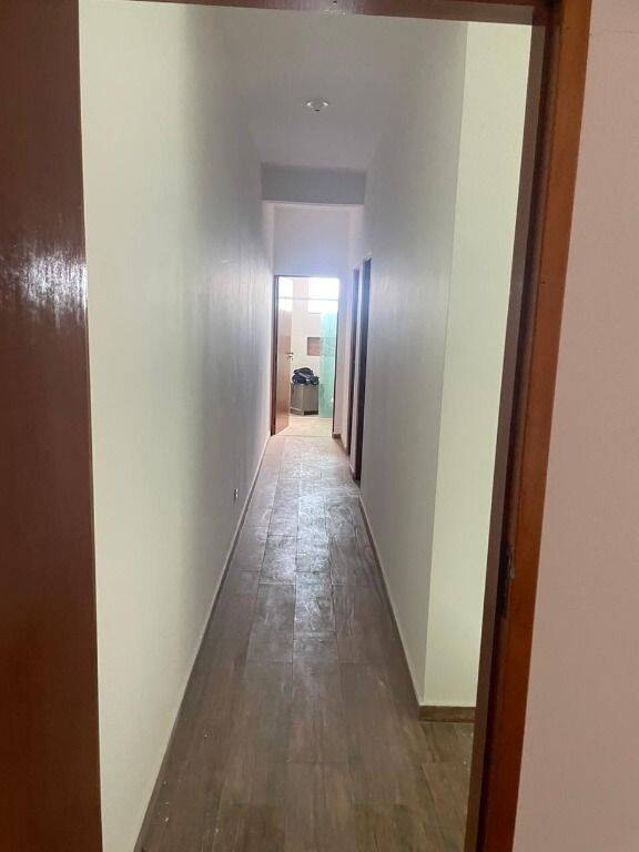 Casa à venda e aluguel com 3 quartos, 225m² - Foto 20