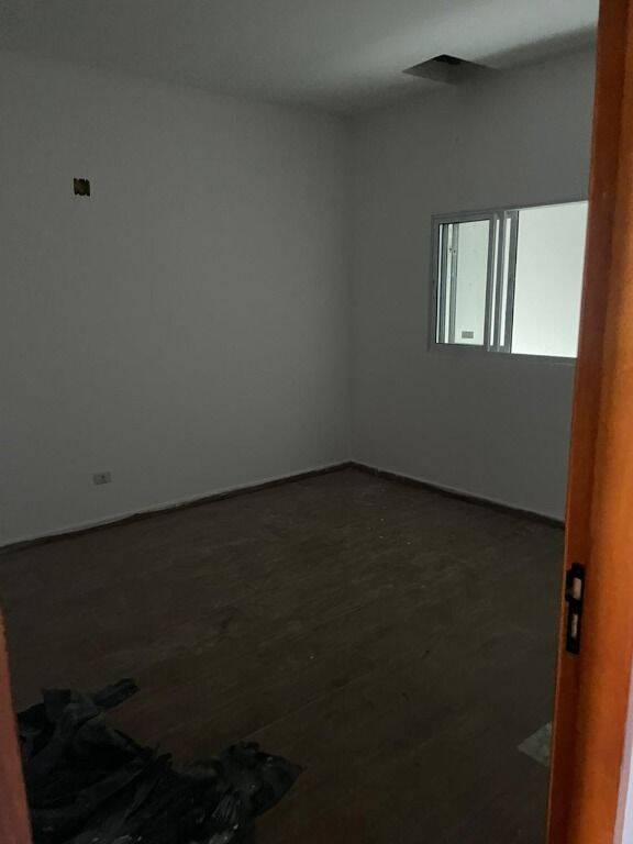 Casa à venda e aluguel com 3 quartos, 225m² - Foto 23