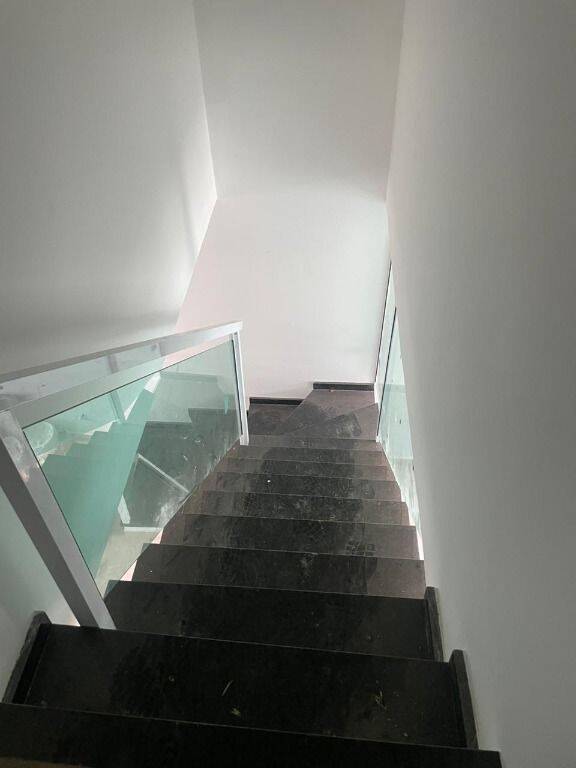 Casa à venda e aluguel com 3 quartos, 225m² - Foto 29