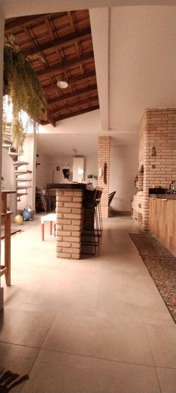 Casa, 3 quartos, 160 m² - Foto 1