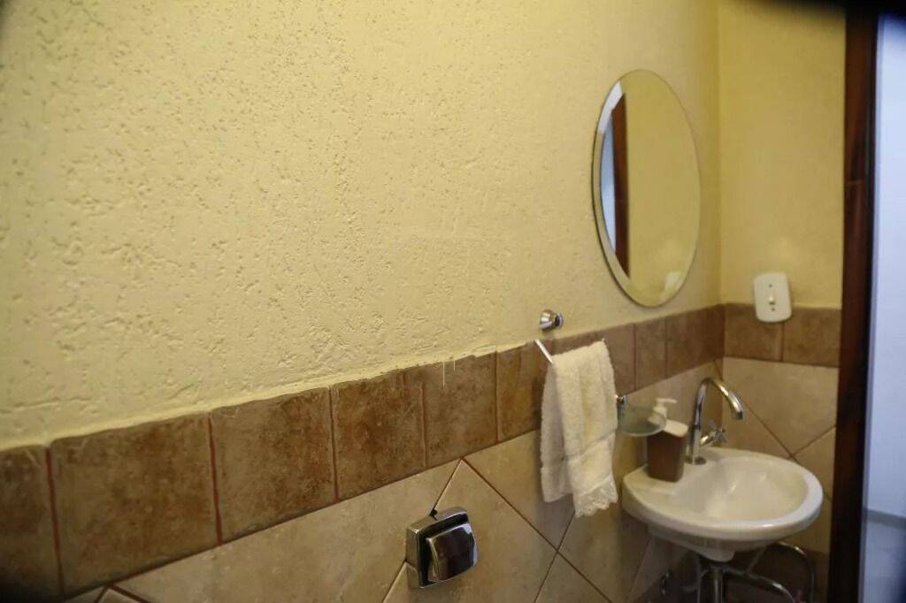 Casa, 33 quartos, 170 m² - Foto 2