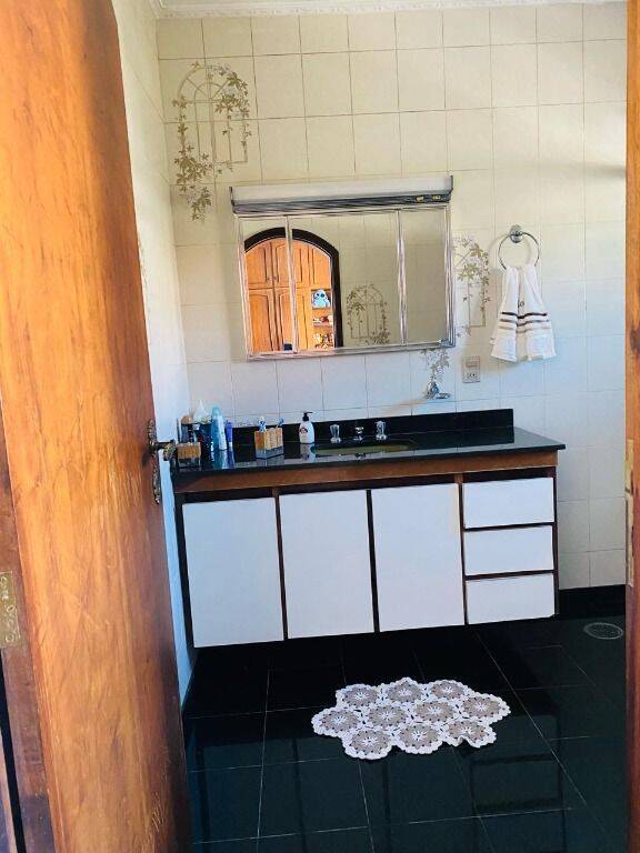 Casa, 4 quartos, 450 m² - Foto 32