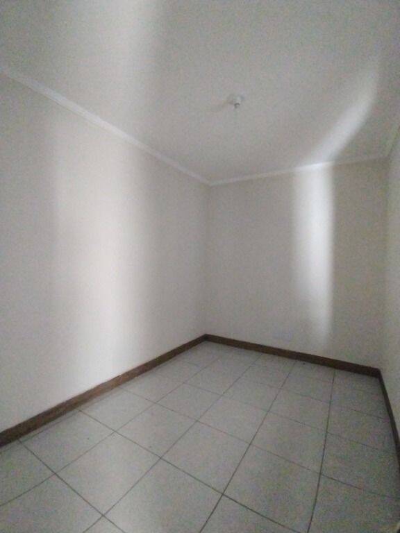 Casa à venda com 2 quartos, 150m² - Foto 9
