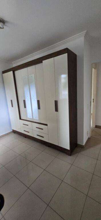 Apartamento para alugar com 3 quartos, 65m² - Foto 5