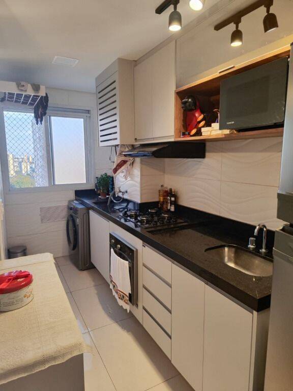 Apartamento à venda com 2 quartos, 44m² - Foto 4