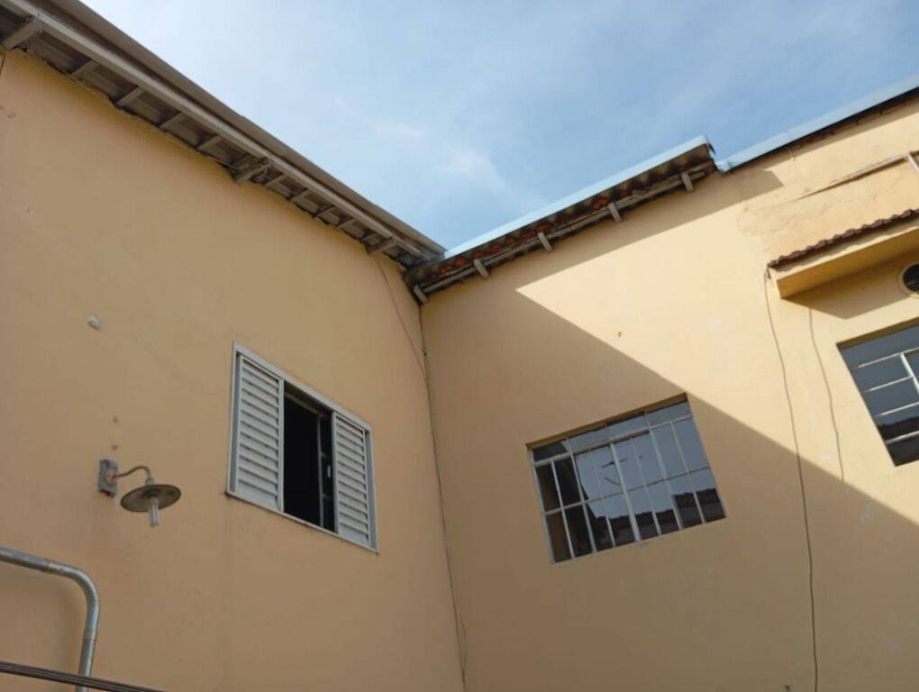Casa, 8 quartos, 140 m² - Foto 19