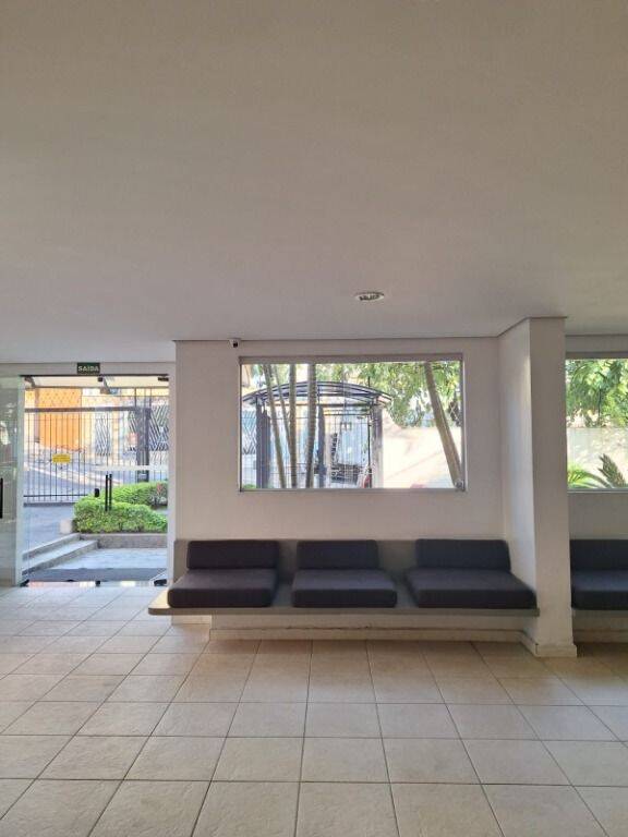 Apartamento à venda com 2 quartos, 59m² - Foto 4