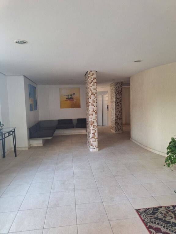 Apartamento à venda com 2 quartos, 59m² - Foto 11