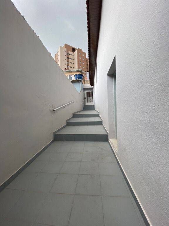 Casa, 4 quartos, 180 m² - Foto 2