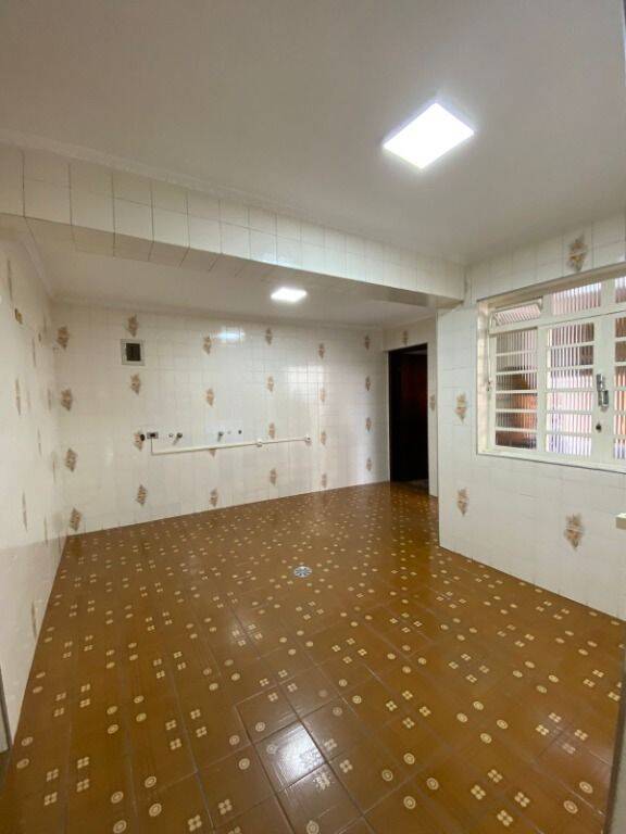 Casa, 4 quartos, 180 m² - Foto 19