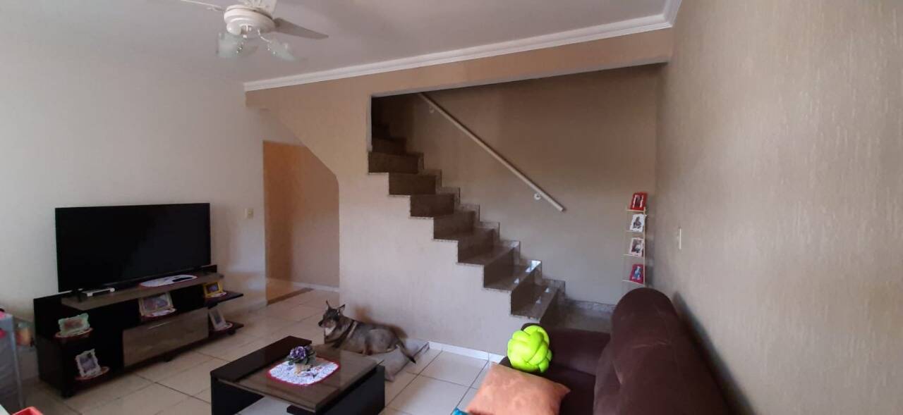 Casa, 4 quartos, 180 m² - Foto 17