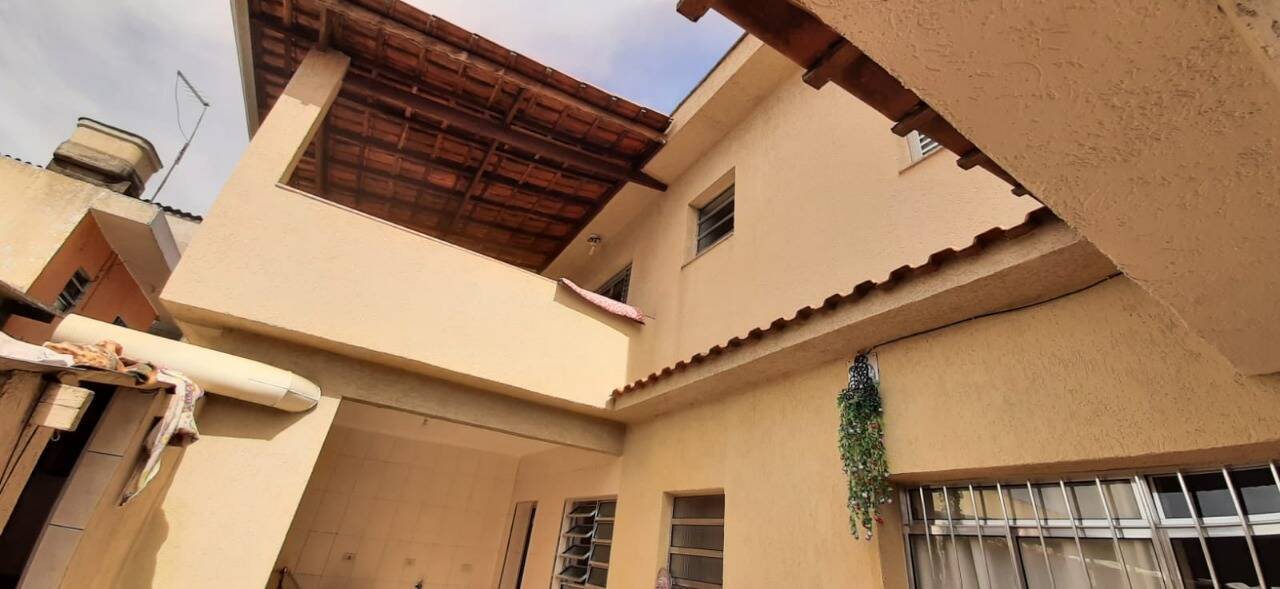 Casa, 4 quartos, 180 m² - Foto 14