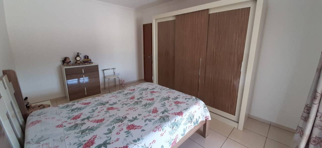 Casa, 4 quartos, 180 m² - Foto 20