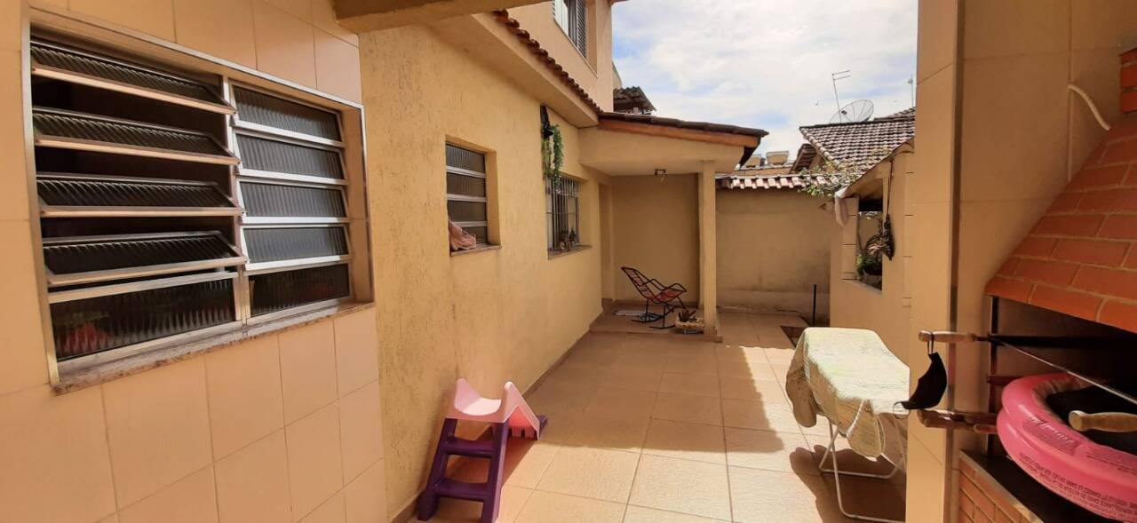 Casa, 4 quartos, 180 m² - Foto 21