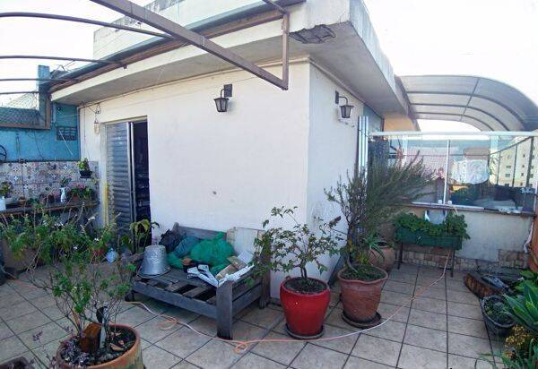 Apartamento à venda com 3 quartos, 98m² - Foto 11