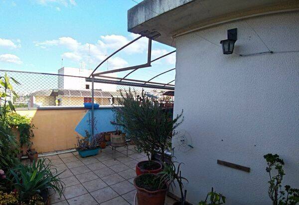 Apartamento à venda com 3 quartos, 98m² - Foto 8