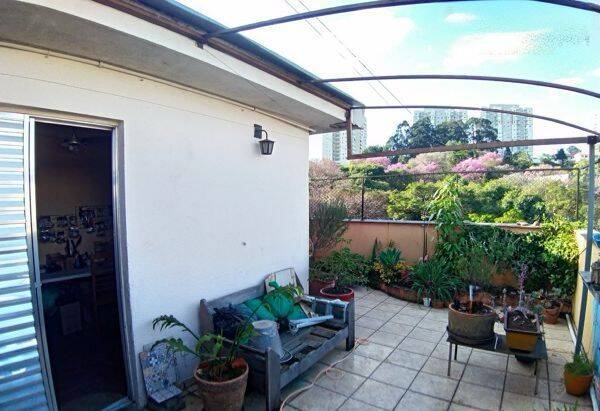 Apartamento à venda com 3 quartos, 98m² - Foto 1