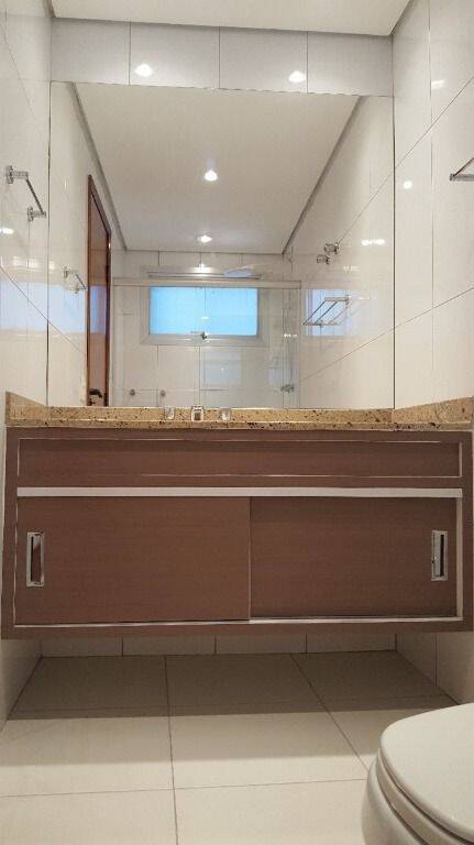 Apartamento para alugar com 3 quartos, 105m² - Foto 3