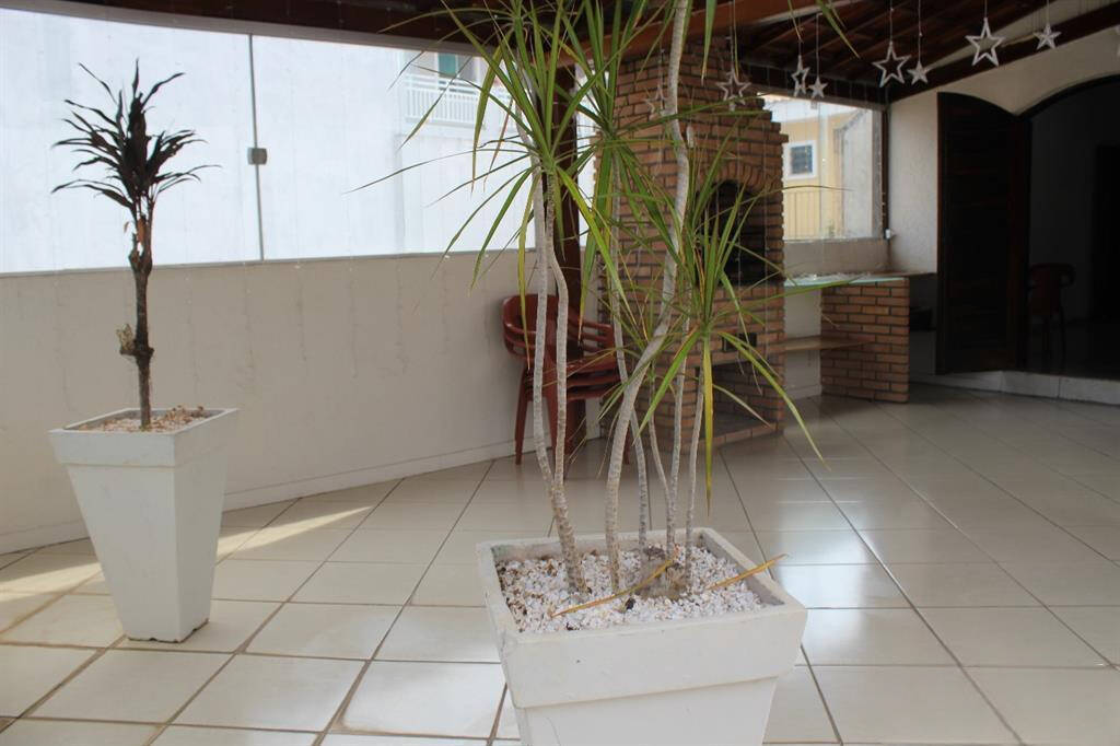 Casa, 3 quartos, 390 m² - Foto 8