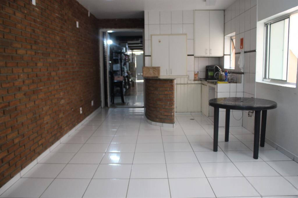 Casa, 3 quartos, 390 m² - Foto 11