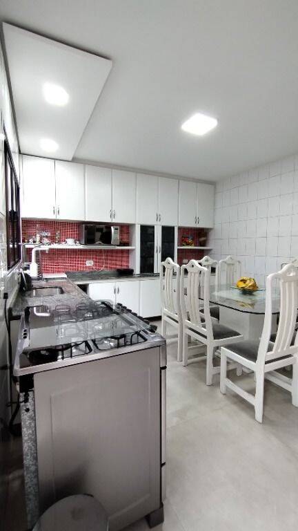 Sobrado, 3 quartos, 280 m² - Foto 16