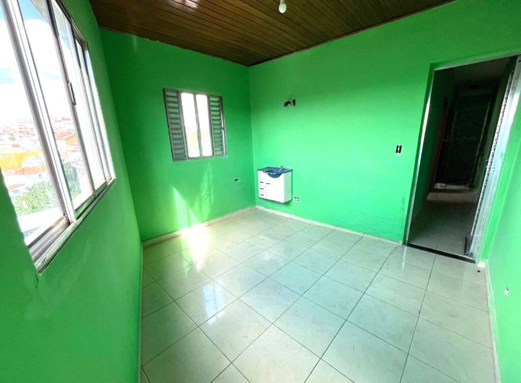 Sobrado à venda com 5 quartos, 370m² - Foto 2