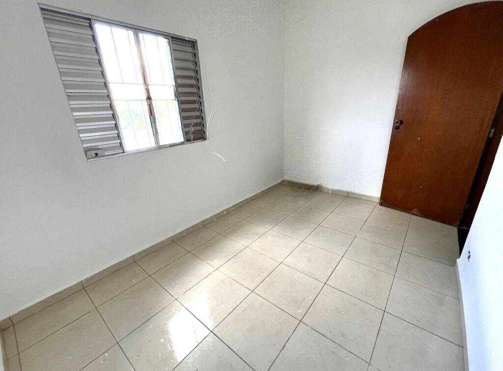 Sobrado à venda com 5 quartos, 370m² - Foto 6