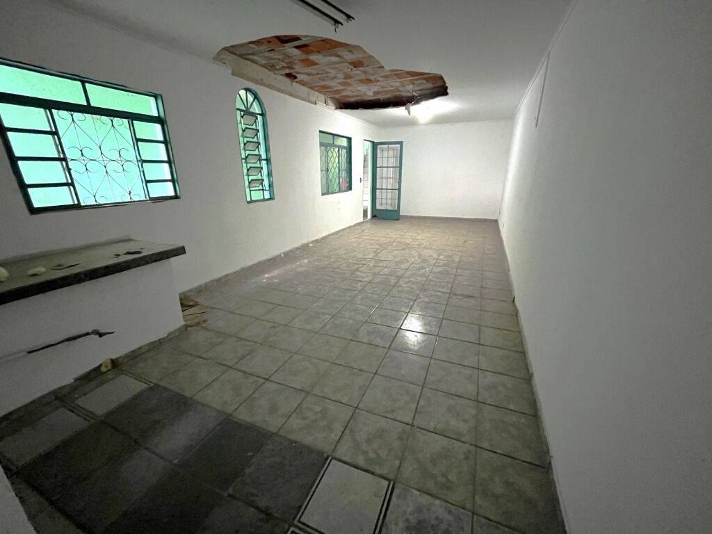 Sobrado à venda com 5 quartos, 370m² - Foto 9