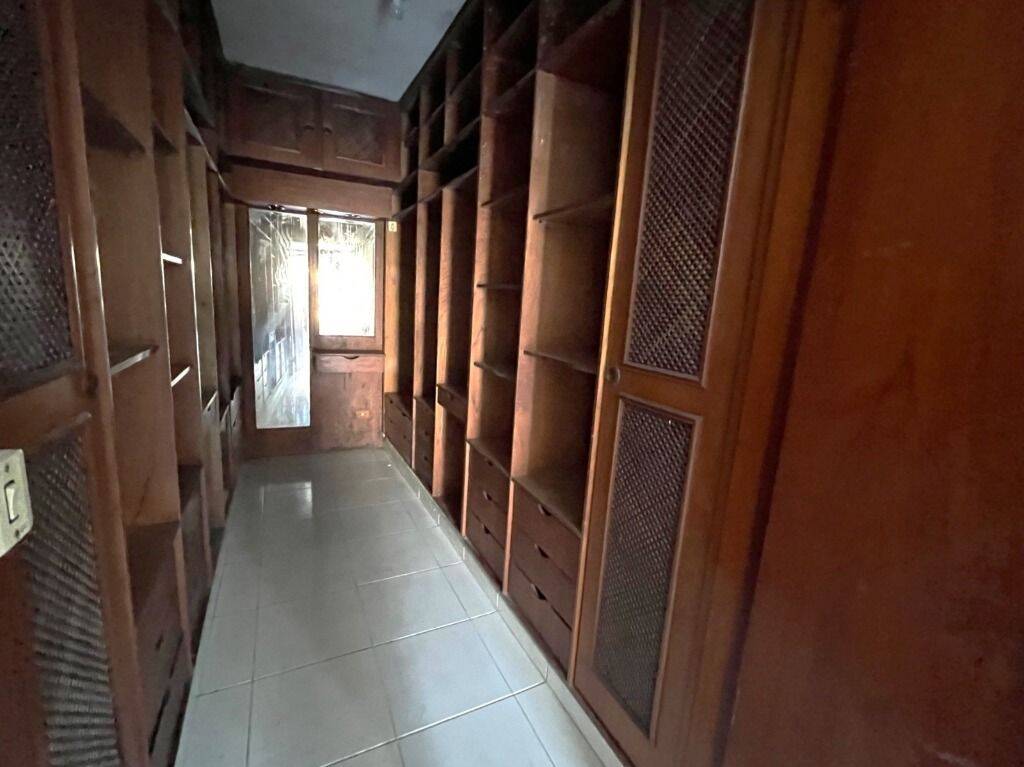 Sobrado à venda com 5 quartos, 370m² - Foto 12