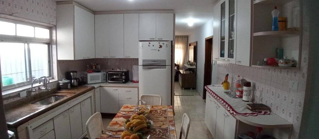 Sobrado, 3 quartos, 177 m² - Foto 1