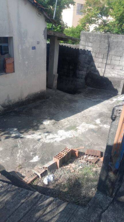 Casa, 1 quarto, 216 m² - Foto 2