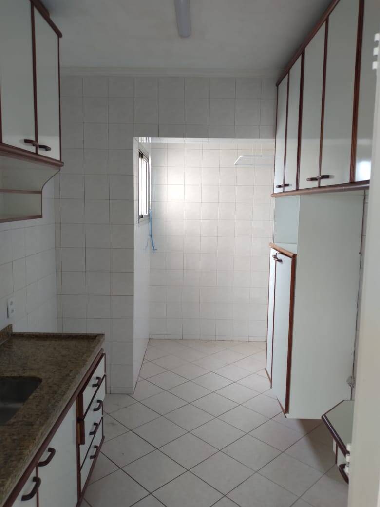 Apartamento à venda com 2 quartos, 53m² - Foto 3