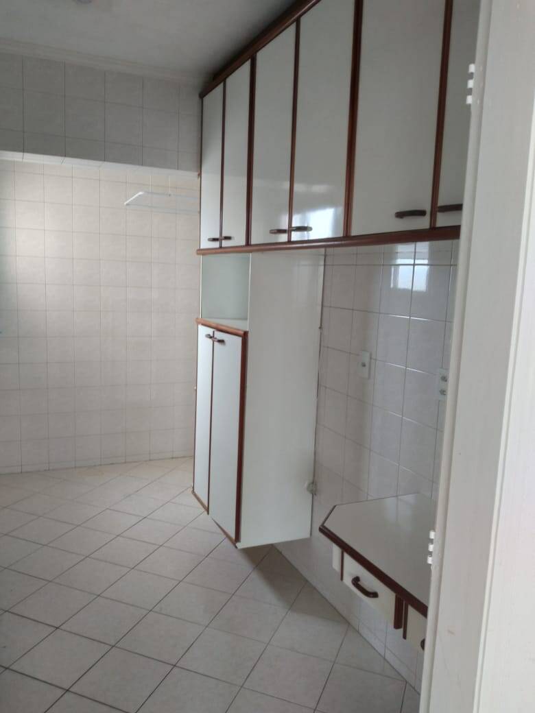 Apartamento à venda com 2 quartos, 53m² - Foto 17