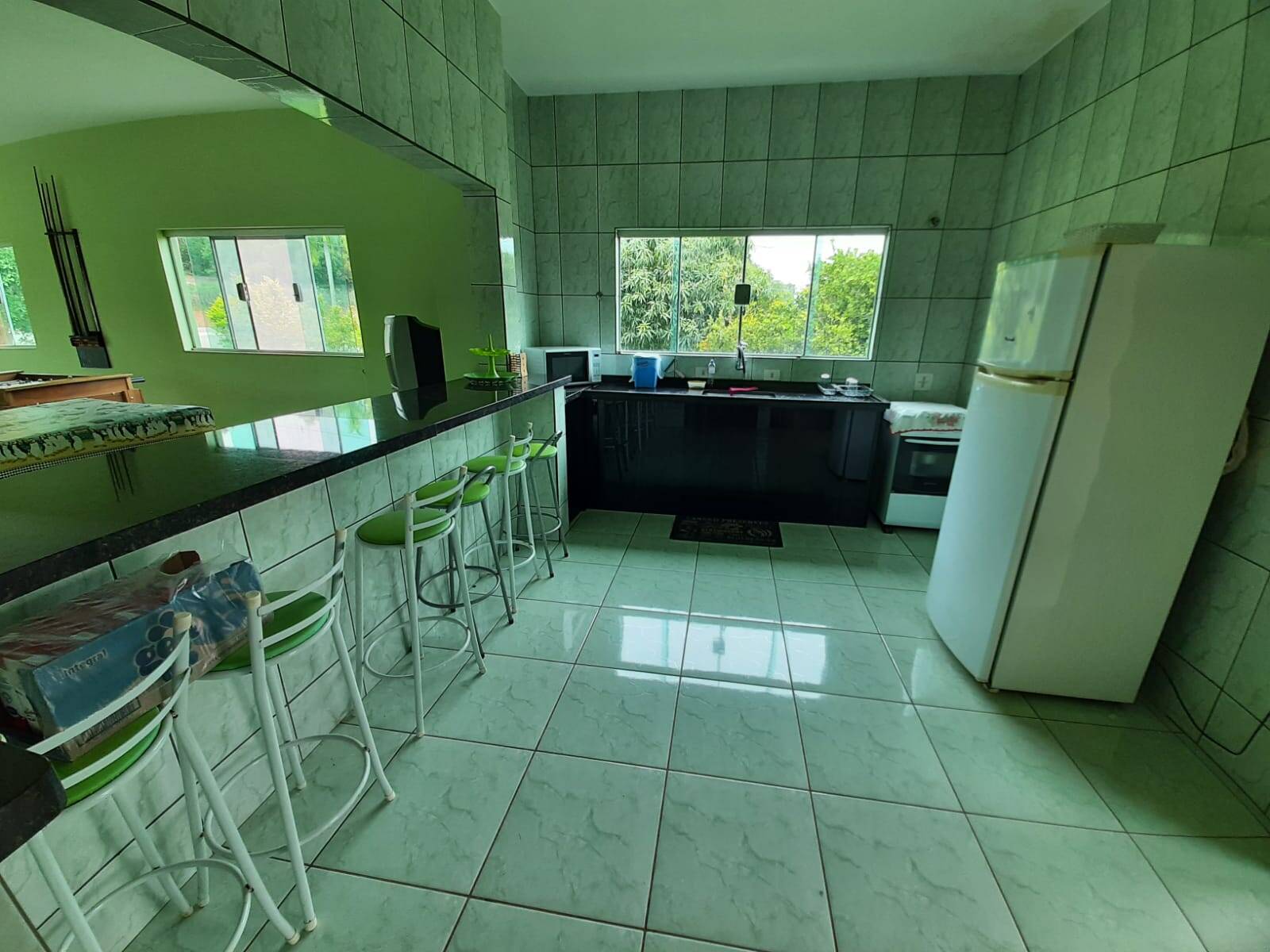 Casa à venda com 4 quartos, 950m² - Foto 6