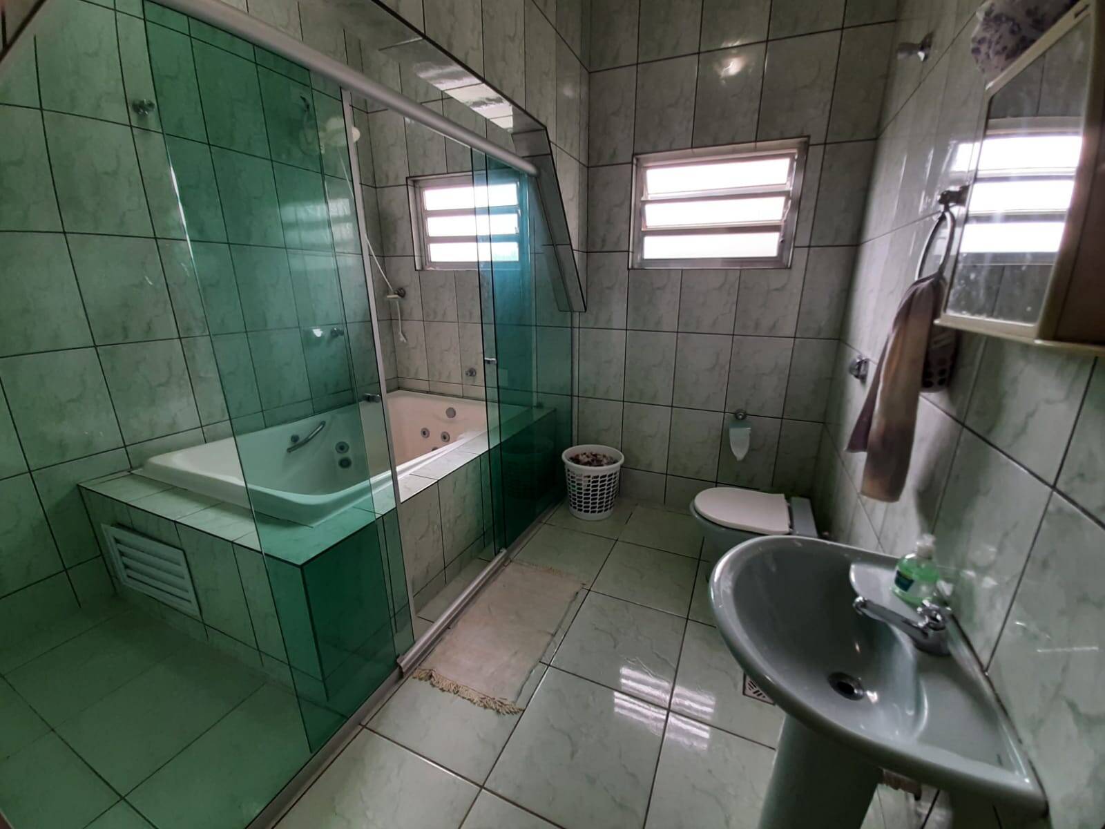 Casa à venda com 4 quartos, 950m² - Foto 5