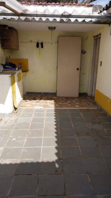 Casa à venda com 2 quartos, 110m² - Foto 14