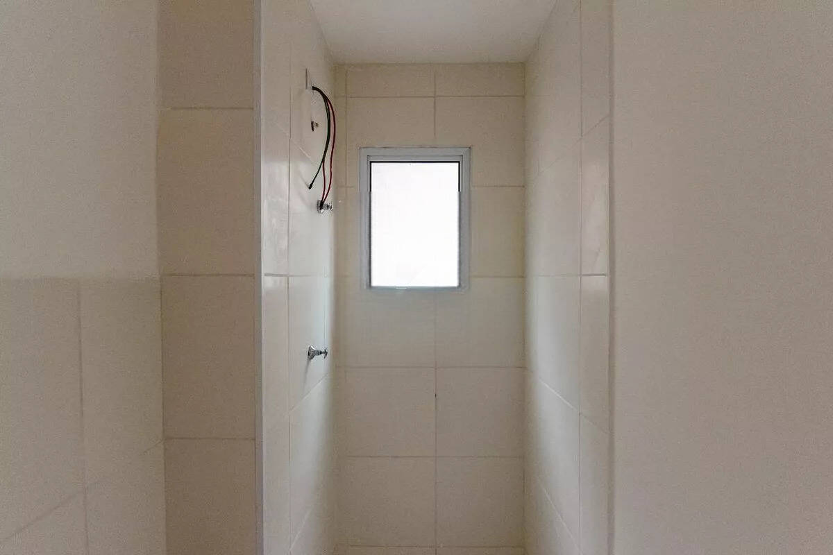 Apartamento à venda e aluguel com 1 quarto, 28m² - Foto 4
