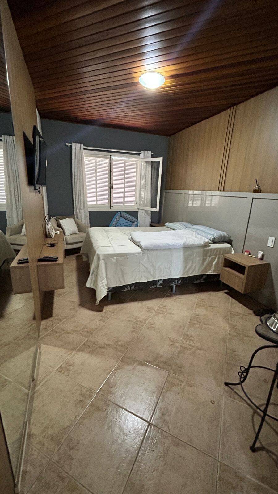 Casa à venda com 6 quartos, 504m² - Foto 27